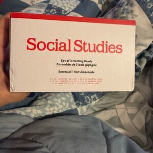 Social Studies Nesting Bowls - Red and White